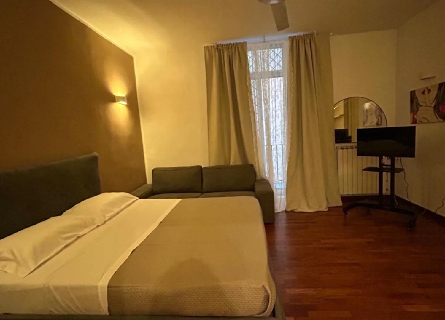 Anni Apartment Chiaia contacts